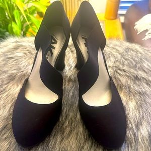 NEW Anne Klein (AK Sport) Heels